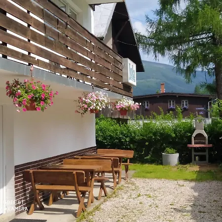 Homestay Jola